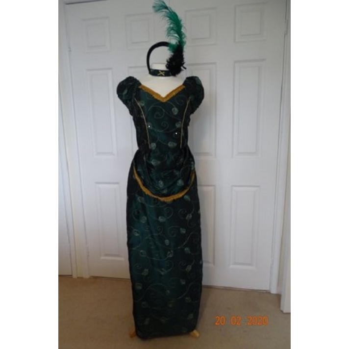 Victorian Lady Emerald Taffeta Bustle