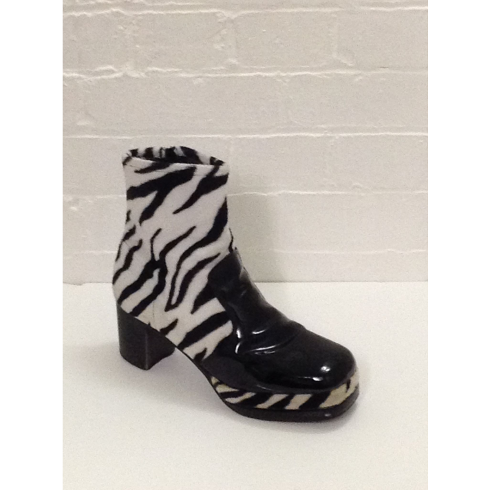 1970s Zebra Print Black White Platform Boots Fantasy Shoes 10