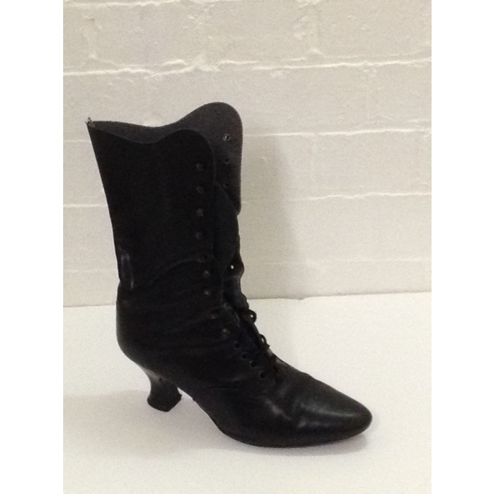 Victorian Lace up Black Leather Ankle Boots Fantasy Shoes 8